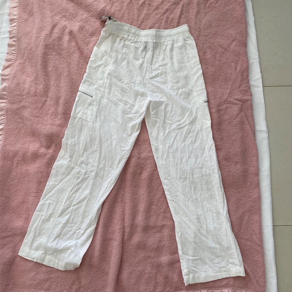 DKNY NWT Women's White Wide Leg pull on Cargo Pants Sz Med -0030 - Picture 2 of 5